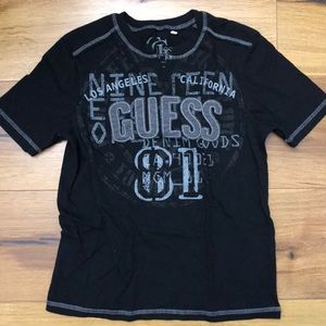 Guess tshirt
